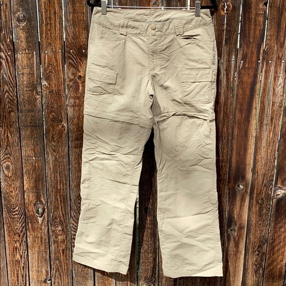 The North Face Pants - The north face convertible pants/ shorts size 10